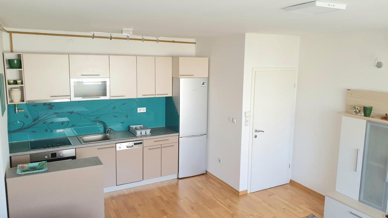 Elegance Apartment Сараево Экстерьер фото